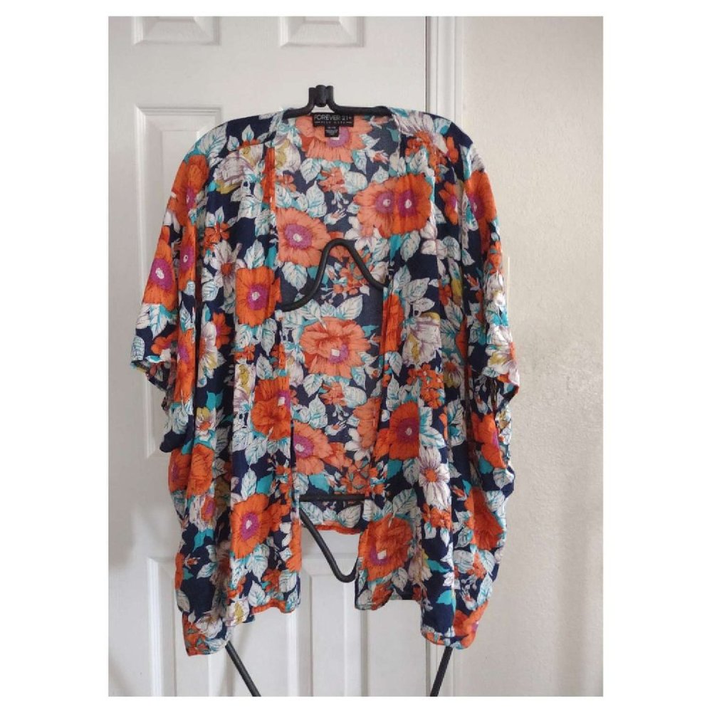 Forever 21 Plus Size Floral Open Top
